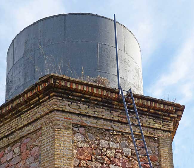 The Importance of Water Tanks: 5 Reasons to have a Water Tank at Home